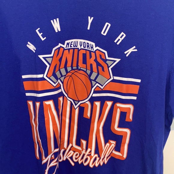 Knicks Tshirt L - Picture 2 of 3